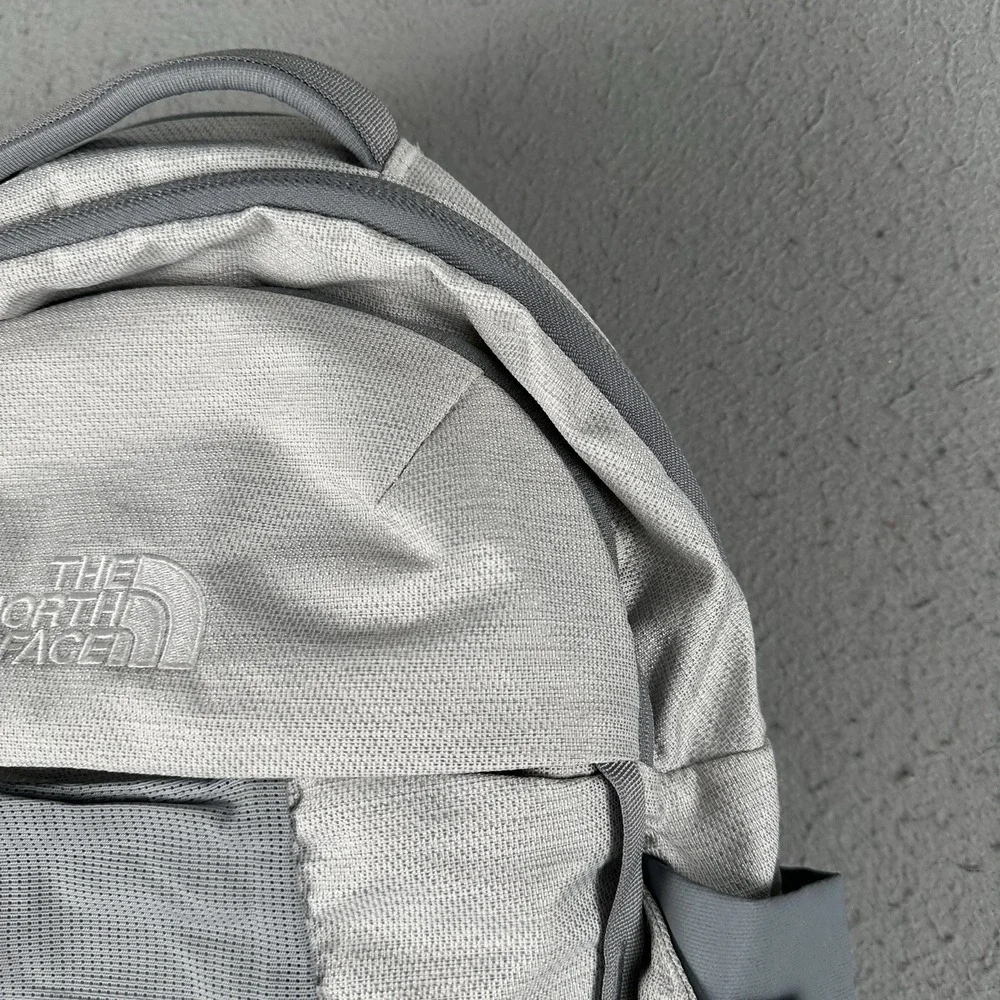 The North Face Women's Recon Backpack TNF White Metallic Melange/Mid Grey - Used